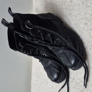 UGG Hapsburg Boots Women's 5 Winter Duck Boot Black Suede Leather